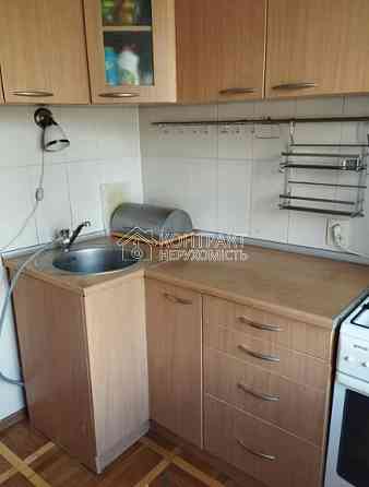 Продаж Квартира 3-кімнатна, 5/5 поверх на вул. Двадцять Третього Серпня Харьков