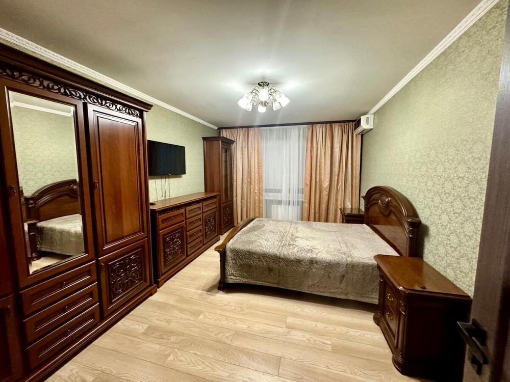 Оренда Квартира 1-кімнатна, 7/25 поверх на Здолбунівська, 13 Київ - фото 1