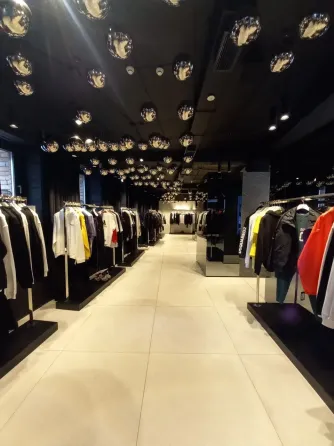 Продаж Приміщення вільного призначення площа 369 кв.м на БЦ Медісон Дніпро