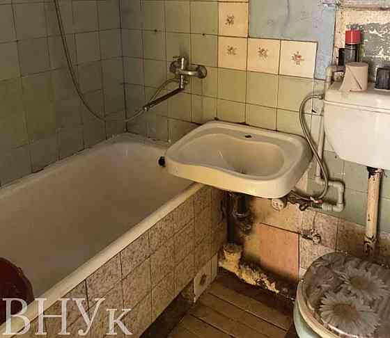 Продаж Квартира 2-кімнатна, 5/5 поверх на Проспект Свободи Ужгород