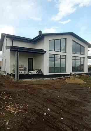 Продаж Будинок 5-кімнатний на вул. Масив Київський Біла Криниця