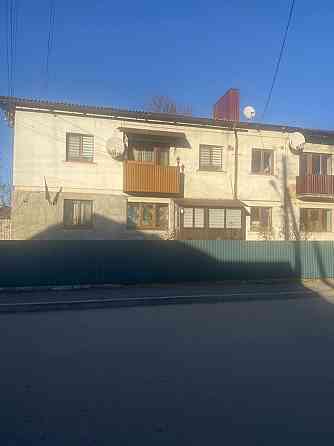 Продаж Квартира 3-кімнатна, 2/2 поверх на Грушевського Богородчани