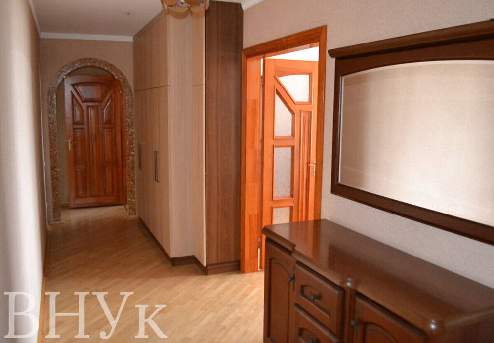 Продаж Квартира 3-кімнатна, 4/5 поверх на вул. Новий Світ Тернопіль - фото 1