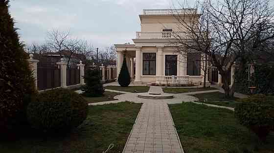 новый дом 250 м2 + гостевой дом 80 м2 Чорноморськ