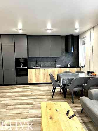 Продаж Квартира 2-кімнатна, 8/9 поверх на Даньшина Luts'k