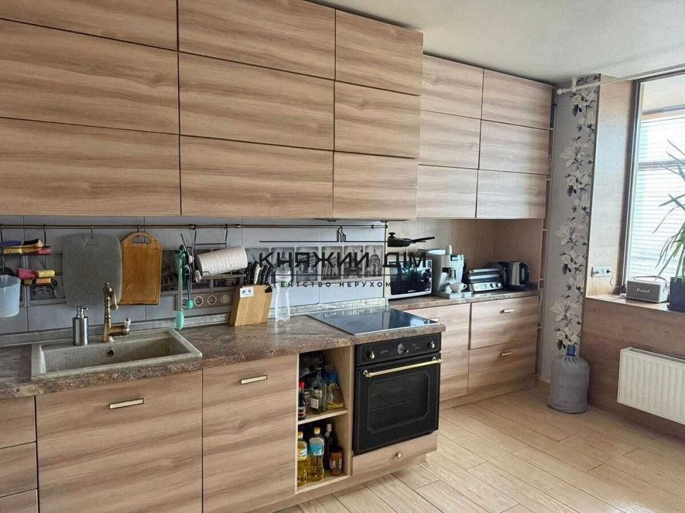 Простора 4-кімнатна квартира для сім’ї | вул. Дніпровська набережна, 26-І.м.Осокорки Київ - фото 1