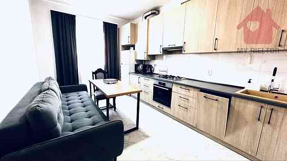 Оренда Квартира 2-кімнатна, 4/5 поверх на Тлехаса Uzhhorod