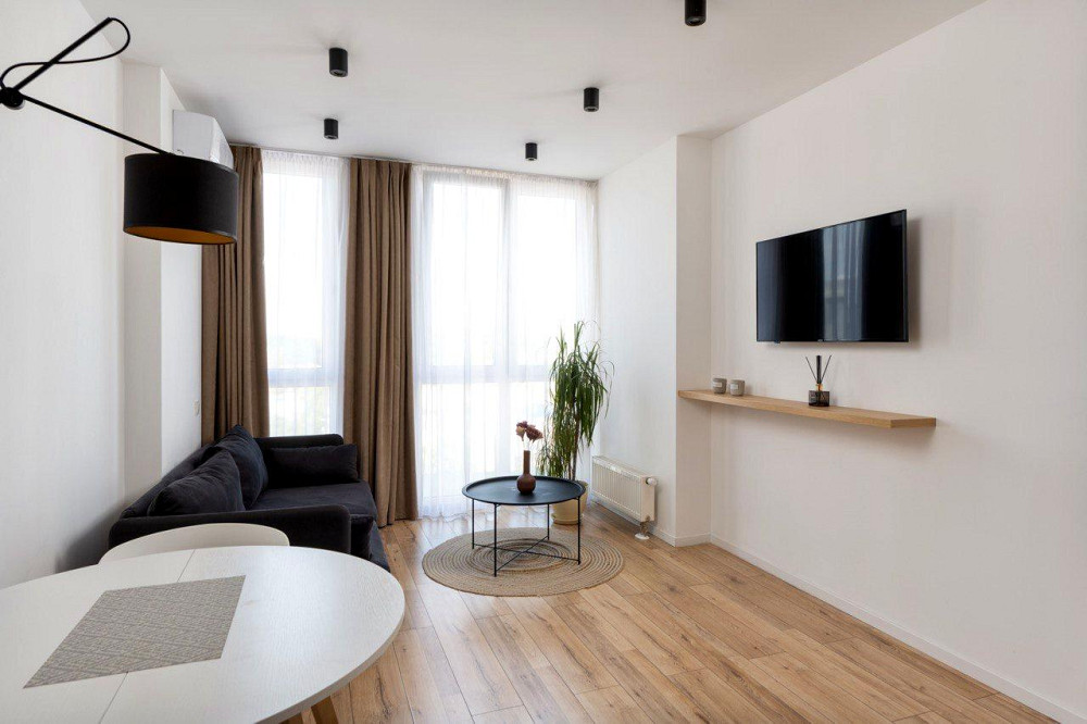 Продаж Квартира 2-кімнатна, 4/9 поверх на Салютна вул., д. 2б Київ - фото 1