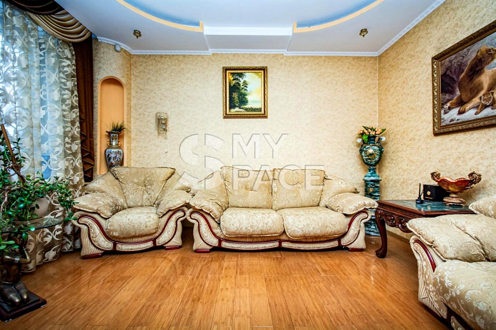 Продаж Квартира 3-кімнатна, 3/4 поверх на Деревлянська вул., д. 20/2 Київ - фото 1