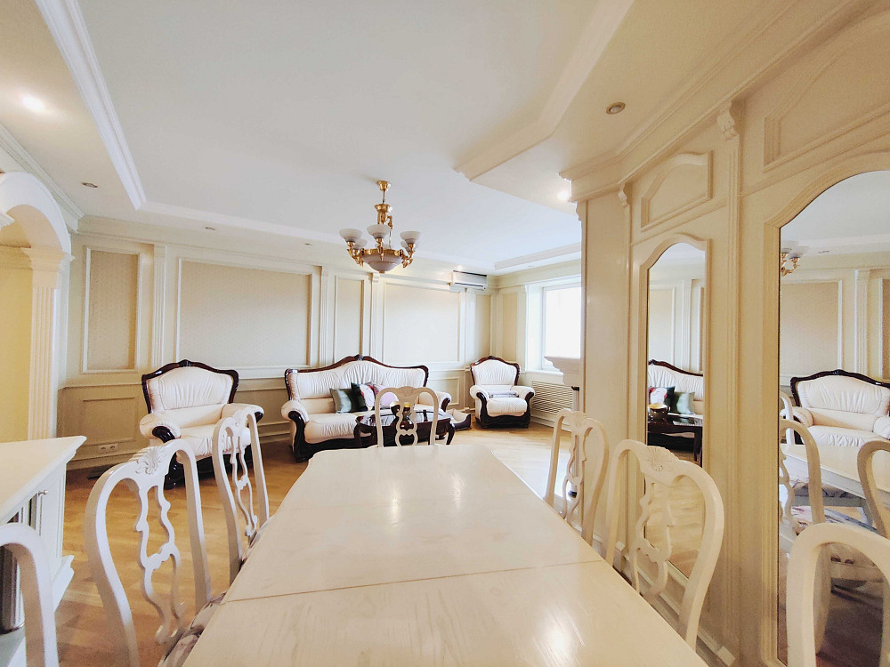 Продаж 3к Квартира 103 кв.м Велика Житомирська вул. Киев - изображение 2