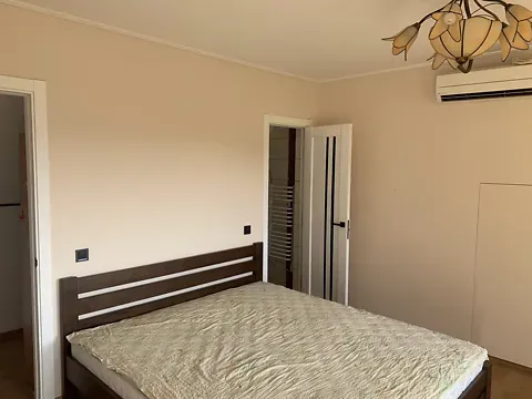 Продаж 2-поверховий   150 кв.м 4 кімн. на Горіхівський провулок 10 Чернівці - фото 1