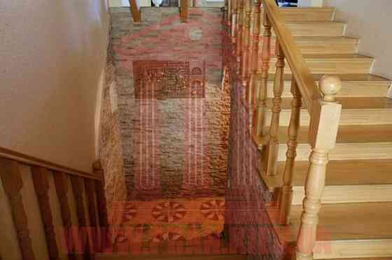 Продаж 3-поверховий Будинок з ділянкою 14 сот 460 кв.м  на Степная 