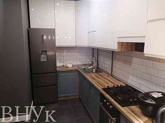 Продаж Квартира 1-кімнатна, 4/9 поверх на Гленца Ужгород