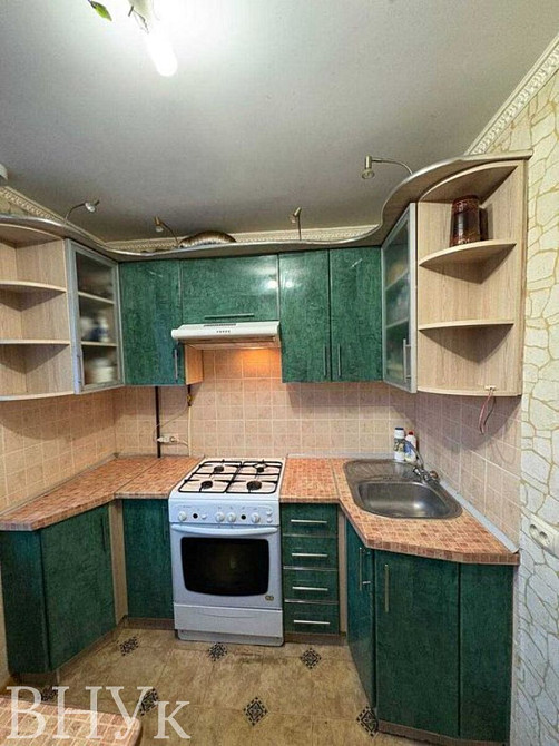 Продаж Квартира 2-кімнатна, 5/5 поверх на Соборності Луцьк - фото 1