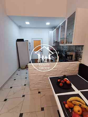 Продаж Квартира 3-кімнатна, 5/5 поверх на Героїв Майдану, 9 L'viv