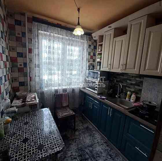 Продаж Квартира 3-кімнатна, 1/5 поверх на вул. Світла Харьков