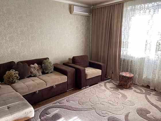 Продам 4 х комнатную квартиру с достойным ремонтом на Святослава Рихтера(Щорса) Одеса