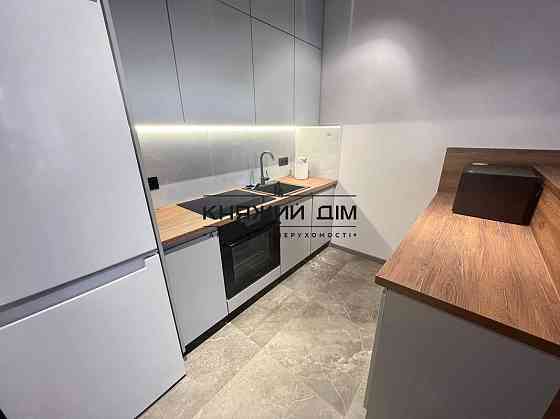 Оренда Квартира 1-кімнатна, 18/25 поверх на вул. Олександра Олеся Kiev