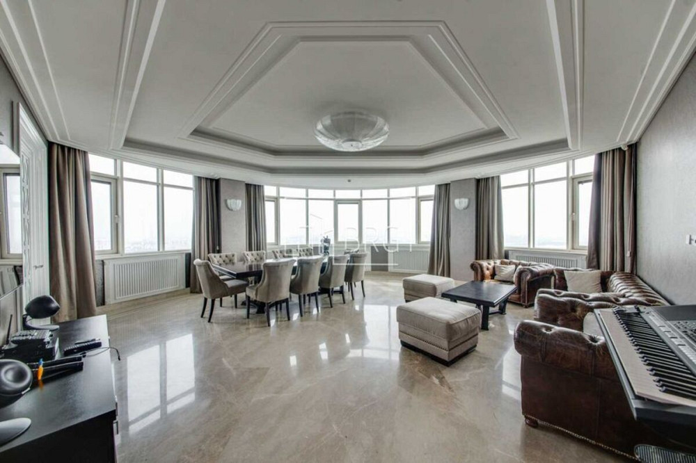 Оренда Квартира 7-кімнатна, 15/21 поверх на вул. Івана Мазепи, 11 Kiev - photo 1