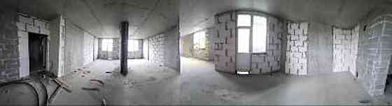 Продаж Квартира 3-кімнатна на Светлая ул. Київ