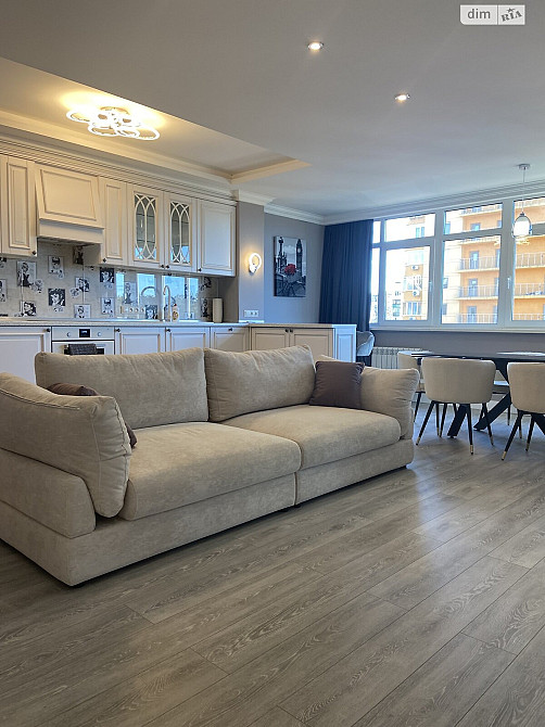 Продаж Квартира 3-кімнатна, 5/26 поверх на Кондратюка Юрія вул., д. 5 Киев - изображение 1