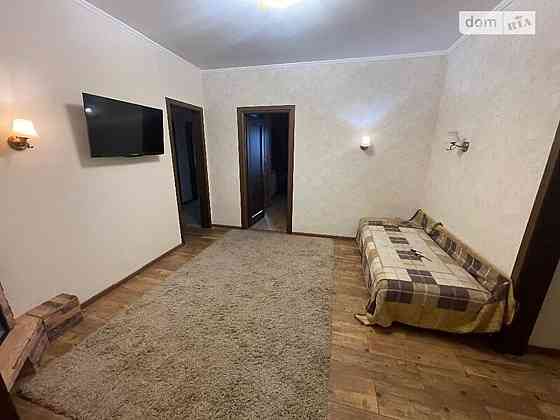 Оренда Квартира 3-кімнатна, 9/16 поверх на ул. Срибнокильская, 4 Київ