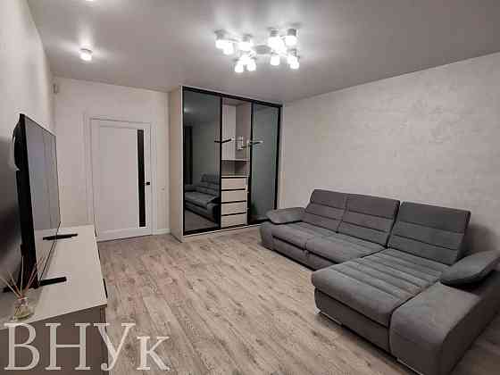 Продаж Квартира 2-кімнатна, 9/10 поверх на вул. Залізнична L'viv