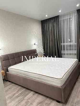 Оренда Квартира 2-кімнатна, 11/26 поверх на вул. Олександра Олеся Киев