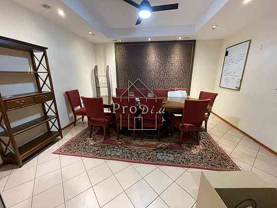 Оренда Будинок 4-кімнатний на Антоновича вул., 172 Kiev