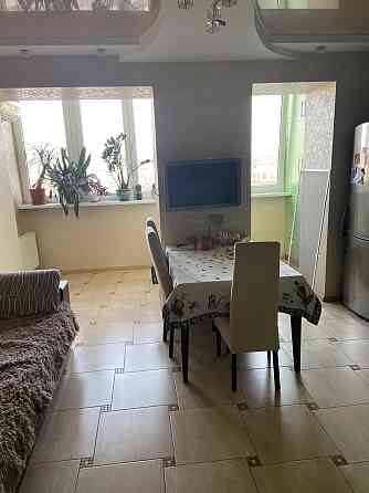 Просторная 3-комнатгая квартира на Черемушках. Одесса