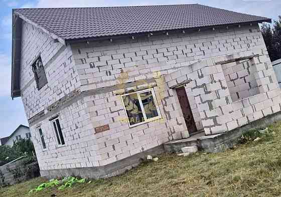 Продаж Будинок 6-кімнатний на Украинская ул. Осещина