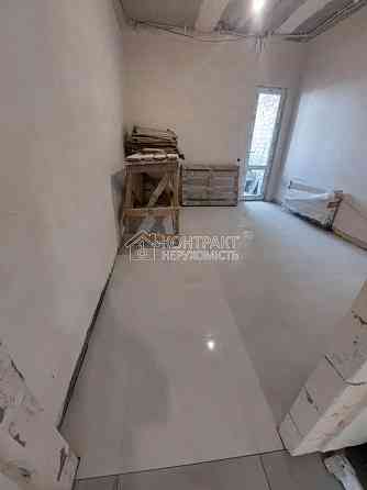 Продаж Квартира 5-кімнатна, 1/16 поверх на вул. проїзд Рогатинський Харьков