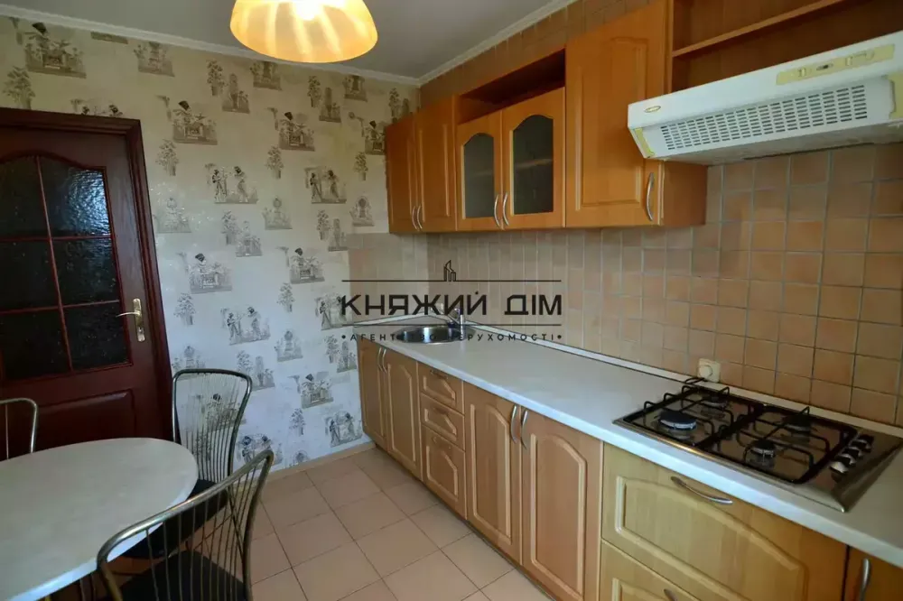 Оренда Квартира 1-кімнатна, 5/9 поверх на Святошинская ул. Київ - фото 6