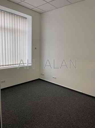 Оренда офісне приміщення на Грінченка Миколи вул., 4 приміщень - 3, поверх - 1/4 Kiev