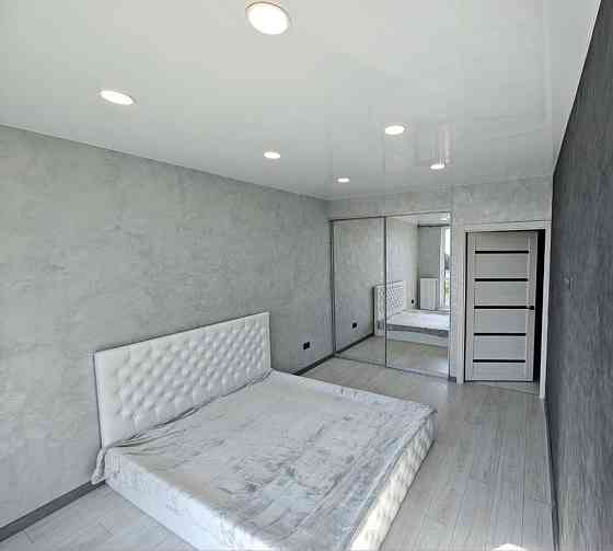 Продаж Квартира 1-кімнатна, 4/10 поверх на вул. Зелена L'viv