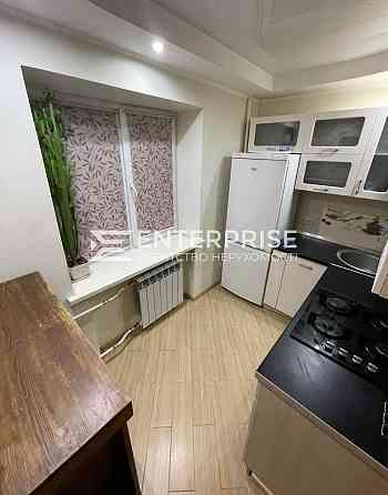 Продаж Квартира 1-кімнатна, 2/9 поверх на вул. Русановская наб. Київ