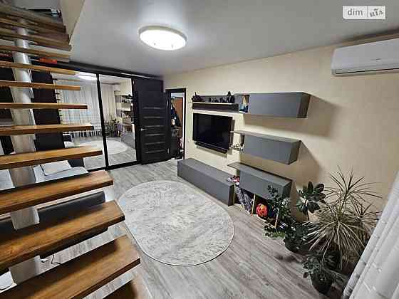 Продаж Квартира 3-кімнатна, 10/11 поверх на Левка Лукяненка (Ватутіна) Vinnytsya