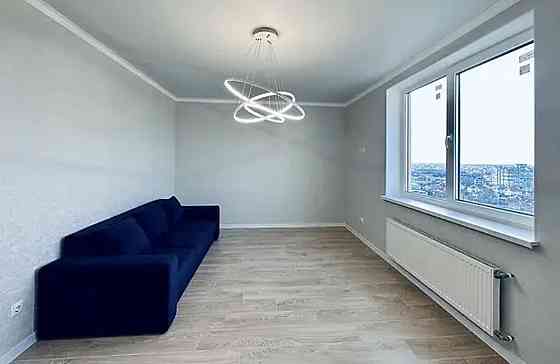 Продаж Квартира 2-кімнатна, 10/19 поверх на Жемчужная, 53 Одесса