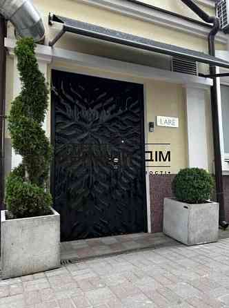 Оренда приміщення вільного призначення на Межигорская ул. поверх - 1/4 Київ