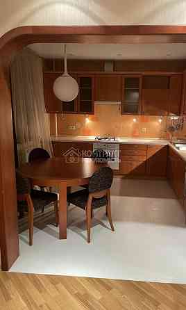 Продаж Квартира 3-кімнатна, 3/9 поверх на вул. Вірменський Kharkiv