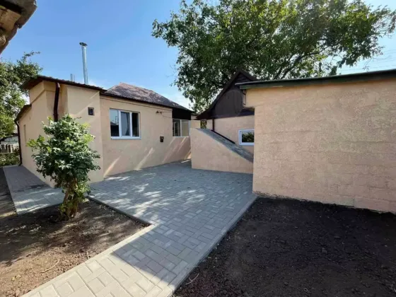 Продаж Будинок на Бережна Dnipro