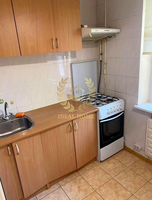 Продаж Квартира 1-кімнатна, 3/9 поверх на Соборности пр-т, 13А Київ - фото 1