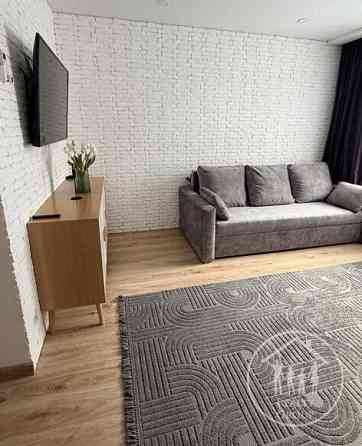 Продаж Квартира 2-кімнатна, 5/10 поверх на Зелена, 281а Львов