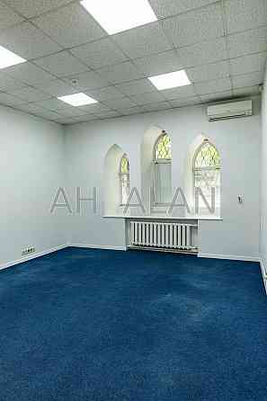 Оренда Будинок 1-кімнатний на Гончара Олеся вул., 44 Kiev