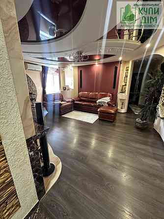 Пропонуємо на продаж простору квартиру в самому серці Кропивницького! Кропивницький