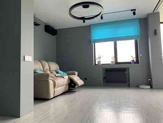 Продаж Квартира 3-кімнатна, 13/16 поверх на Небесної Сотні проспект, 111 Одеса