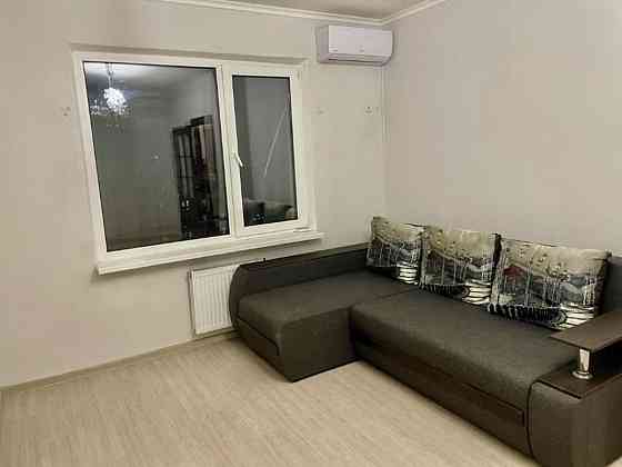 Оренда Квартира 1-кімнатна на ул. Бориса Гмыри, 12 Київ