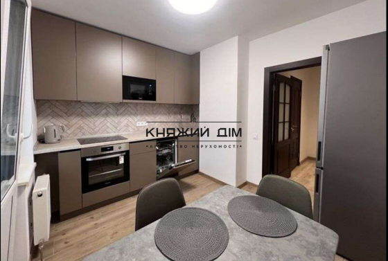 Оренда Квартира 1-кімнатна, 19/25 поверх на Софьи Русовой ул. Киев