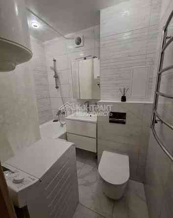 Продаж Квартира 3-кімнатна, 1/9 поверх на вул. Зерновий Харьков