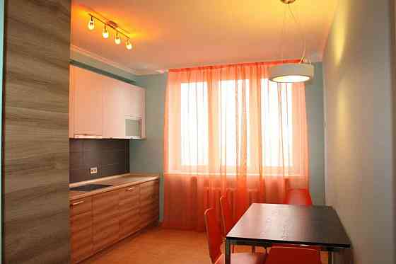 Оренда Квартира 1-кімнатна, 19/25 поверх на ул. Анны Ахматовой, 30 Київ